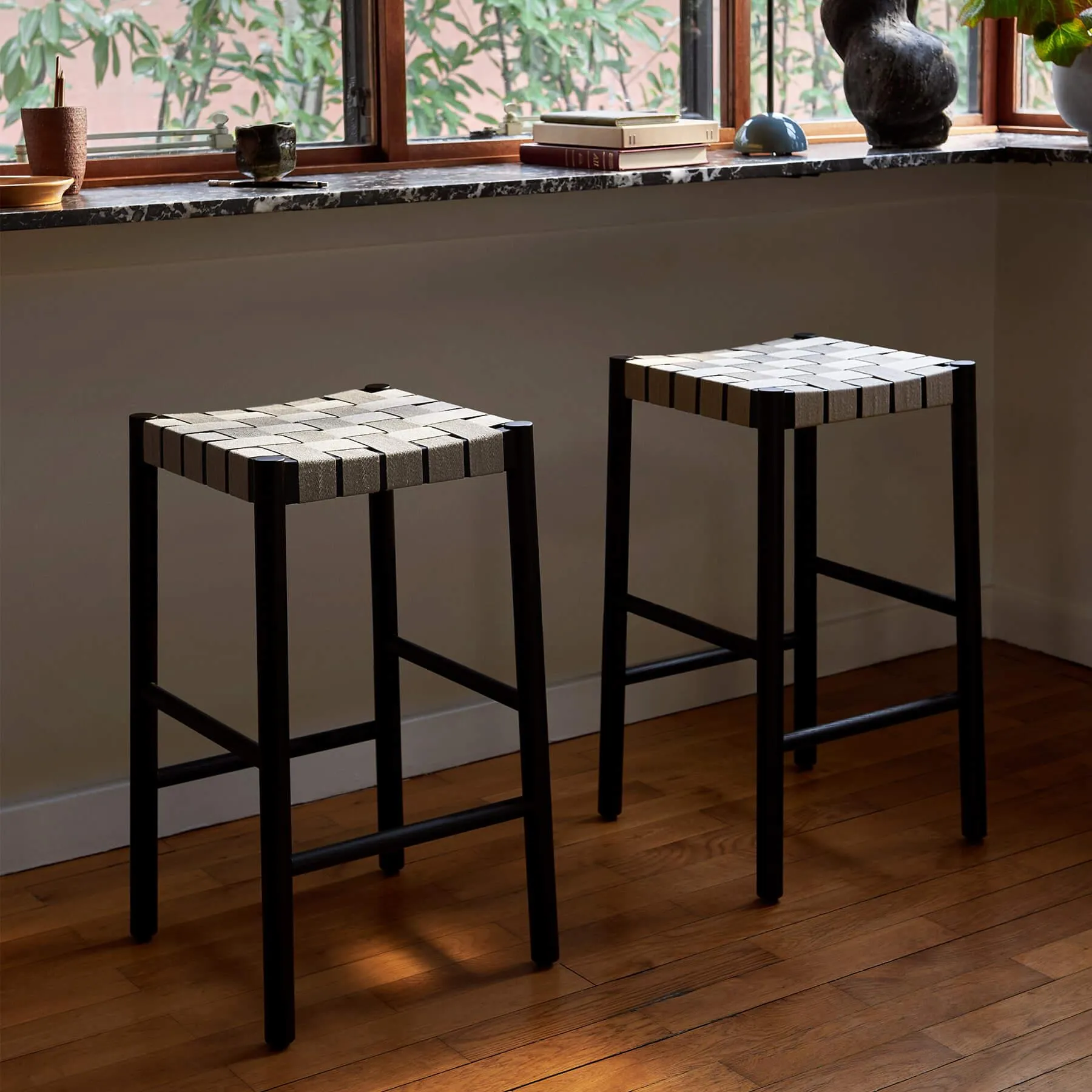 &Tradition TK7 & Tk8 Betty Breakfast Bar & Bar Stool