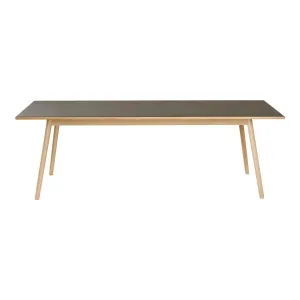 C35C Dining Table