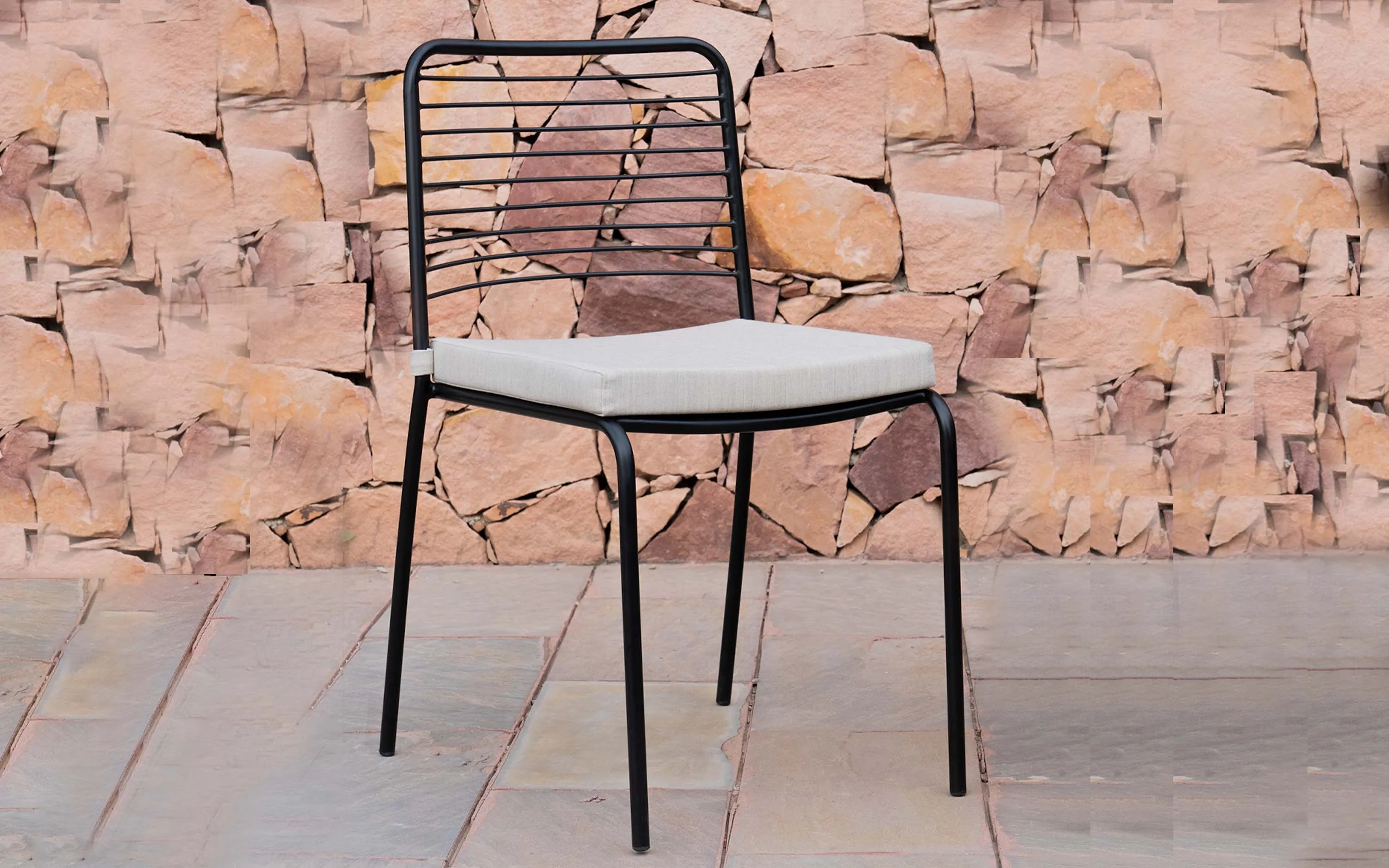 Covent Garden Outdoor Stackable Chair