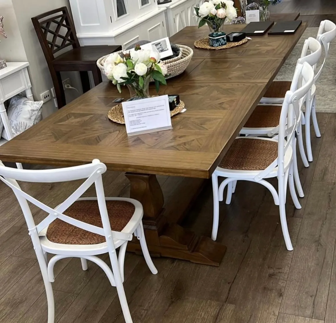 Nantucket Hampton Extendable Dining Table